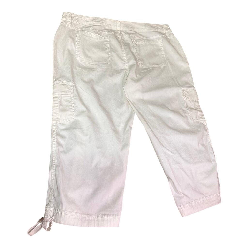 Bundle Women’s Size 16 Pants White Cargo Capris + Brown Straight Leg Pants - Picture 3 of 16